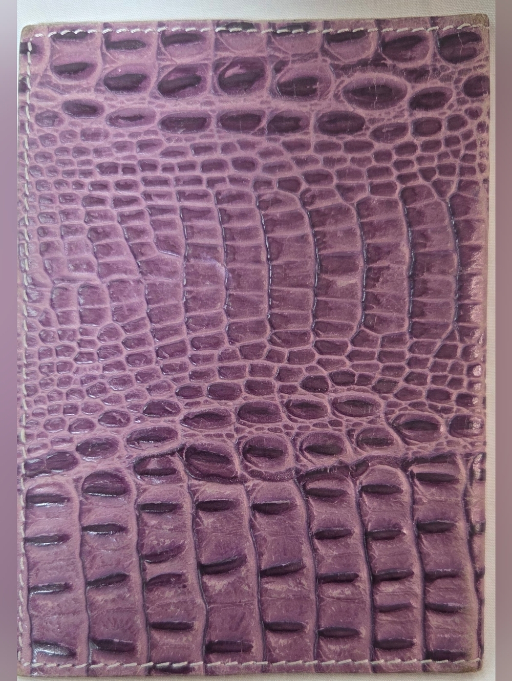 AUTH GIEFFE ITALY PLUM GENUINE ITALIAN LEATHER CROC EMBOSSED BIFOLD PASSPORT HOL